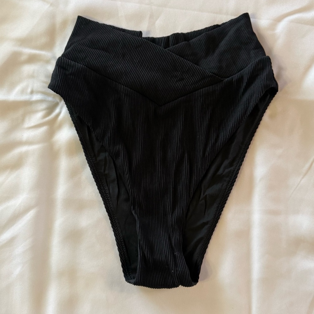 Aerie Ribbed High Cut Cheeky Bikini Bottoms Black High Waisted Swim NWT Size S - Picture 2 of 6
